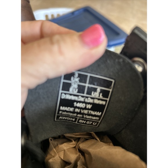 Women's Dr. Martens 1460 Black Size 5 Boots Great Condition - Picture 7 of 9